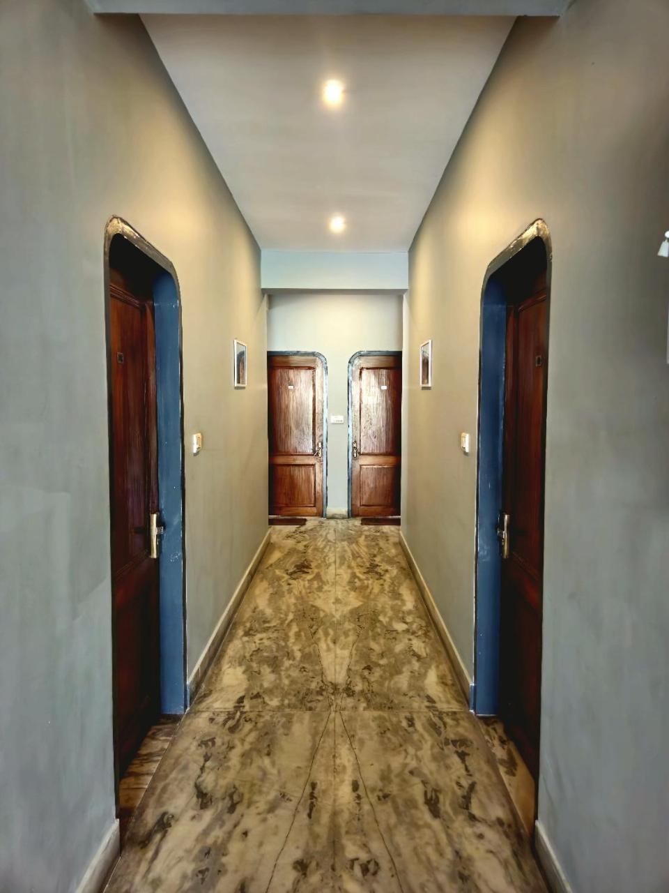 Hotel Vishal Sziliguri Kültér fotó